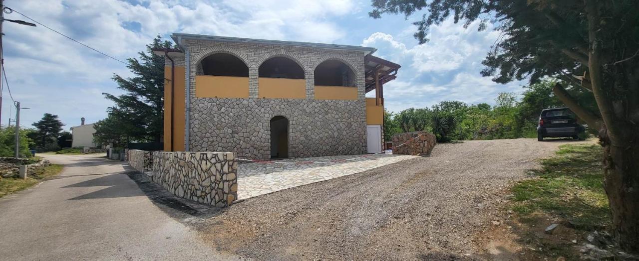Villa Kuca Za Odmor Vugica à Polje  Extérieur photo