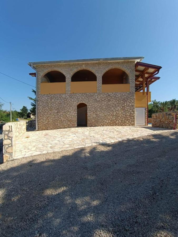 Villa Kuca Za Odmor Vugica à Polje  Extérieur photo