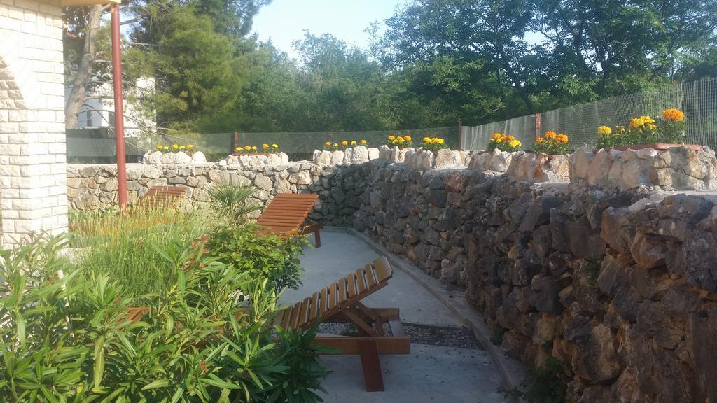 Villa Kuca Za Odmor Vugica à Polje  Extérieur photo